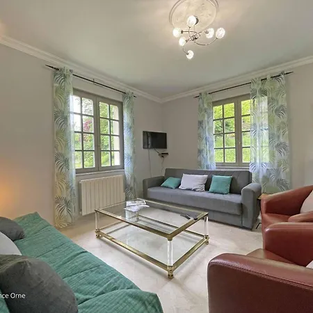 Maison Conviviale Avec Grand Jardin, Equipements Complets, Proche Des Randonnees Dans Le Perche - Fr-1-497-205 Casa de Férias